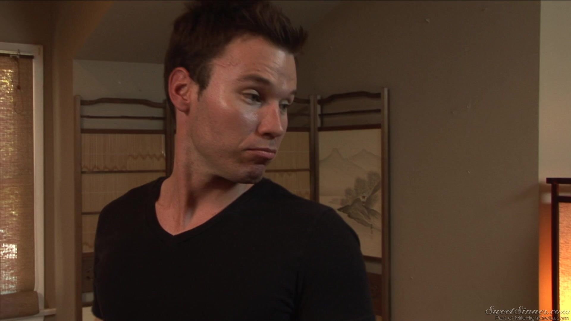 Asa Akira Gives A Massage That Ends In Blowjob And Sixty Nine