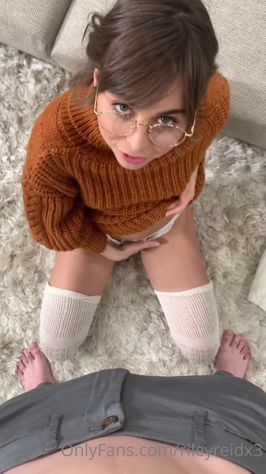 Riley Reid Talking Dirty While Getting Fucked