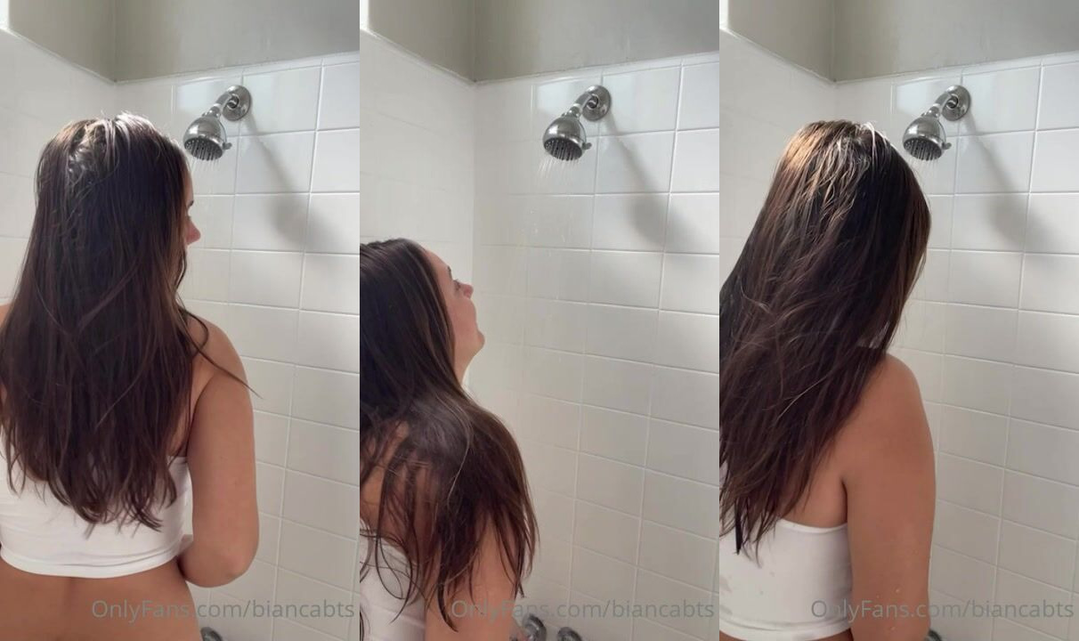 Biancabts Takes A Shower