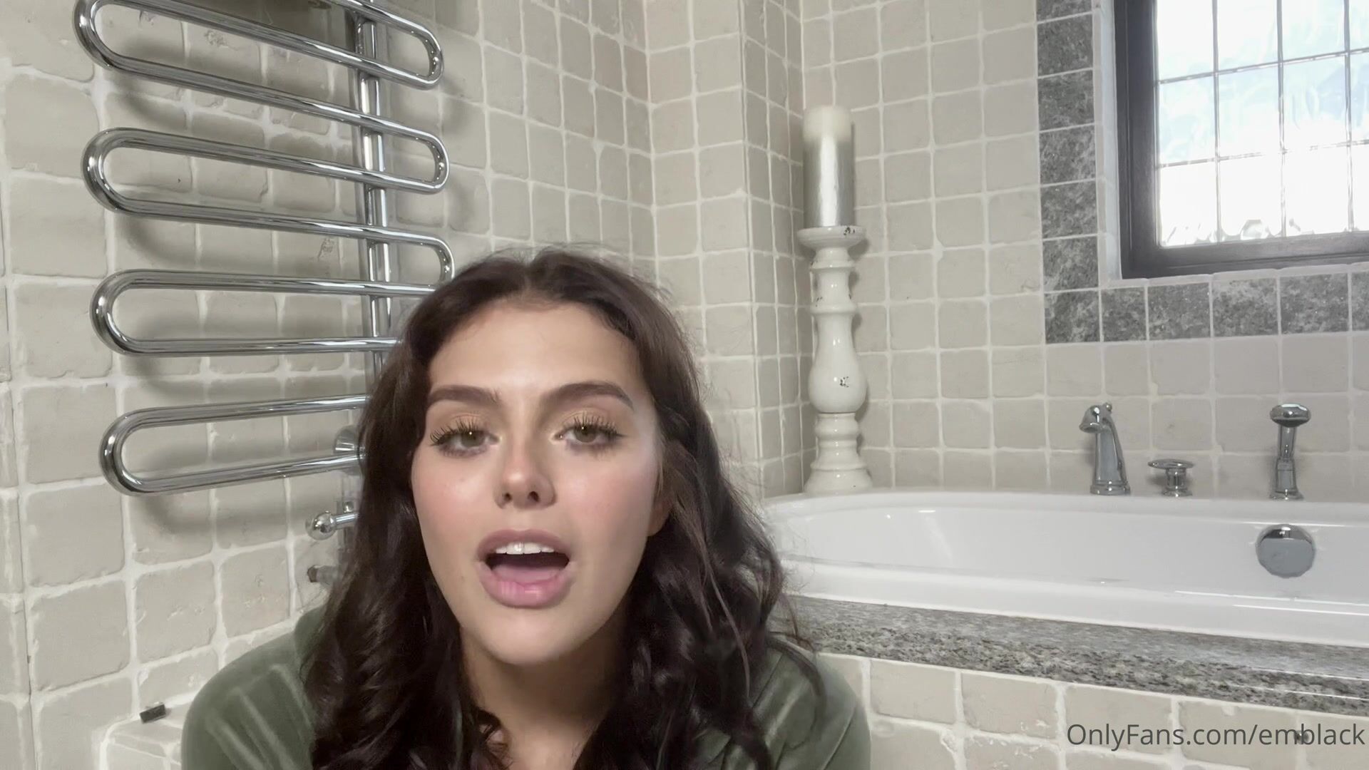 Emily Black Masturbates In The Bathtub