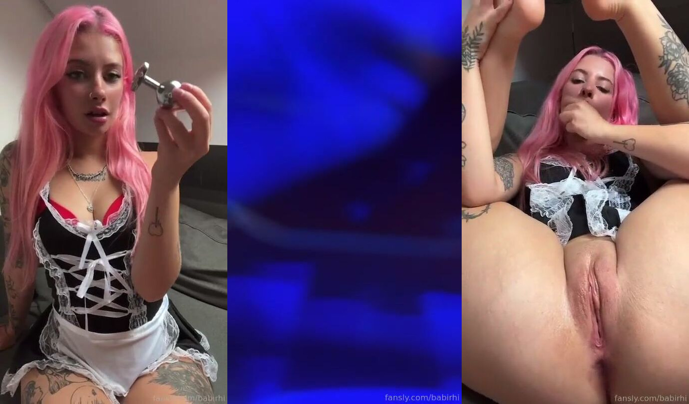 Babi Rhi Gets An Anal Plug