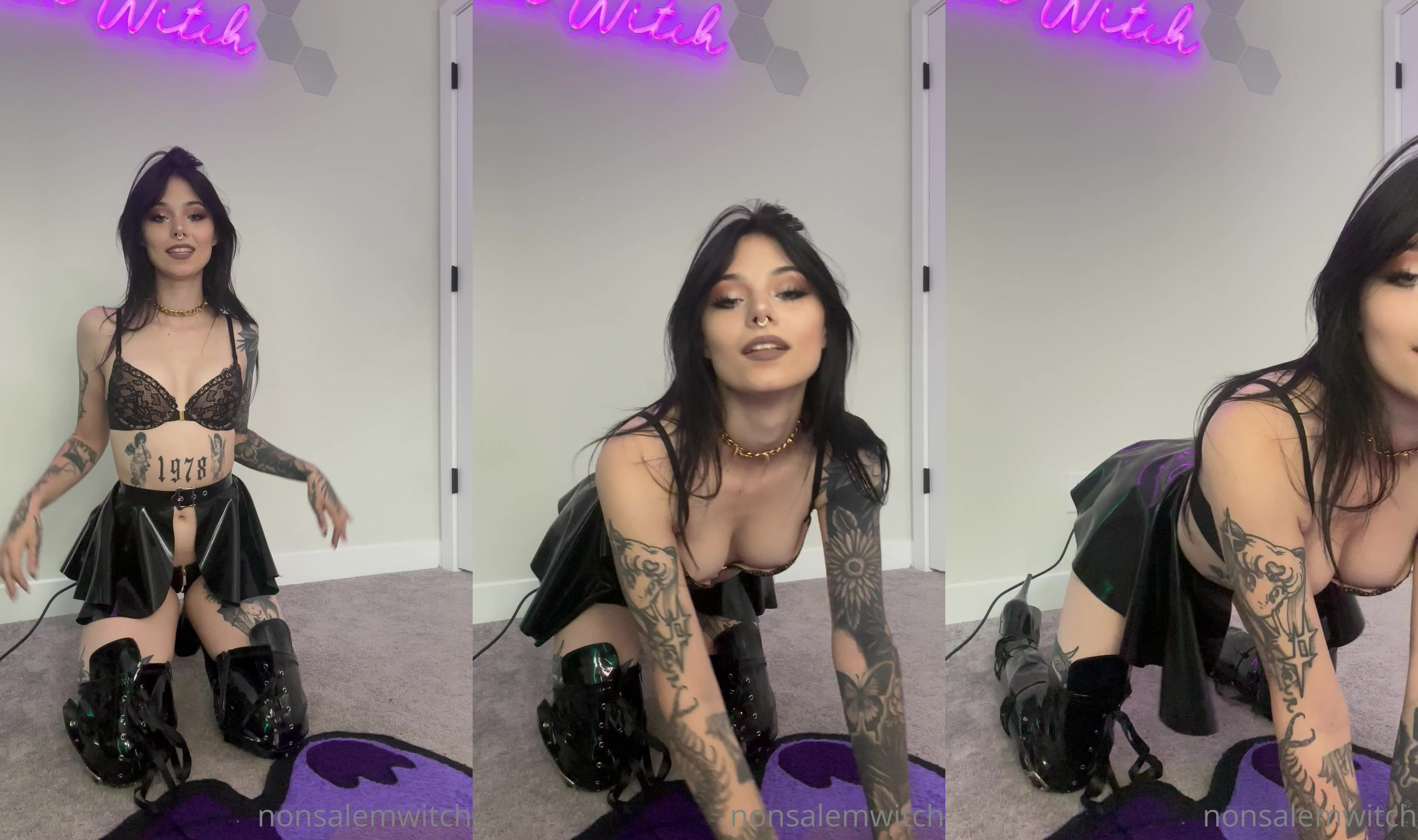 Emo Loves Her Sex Machine