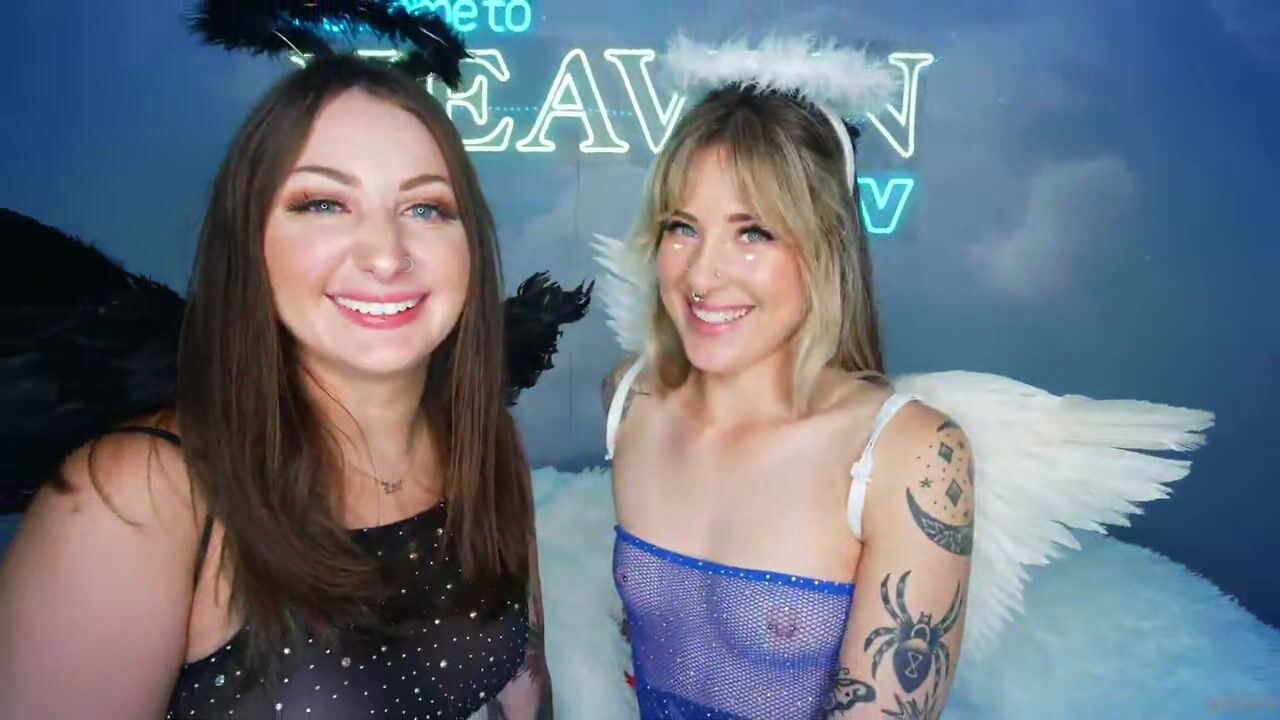 Awlivv Calls Her Friend For Angelic Fucking