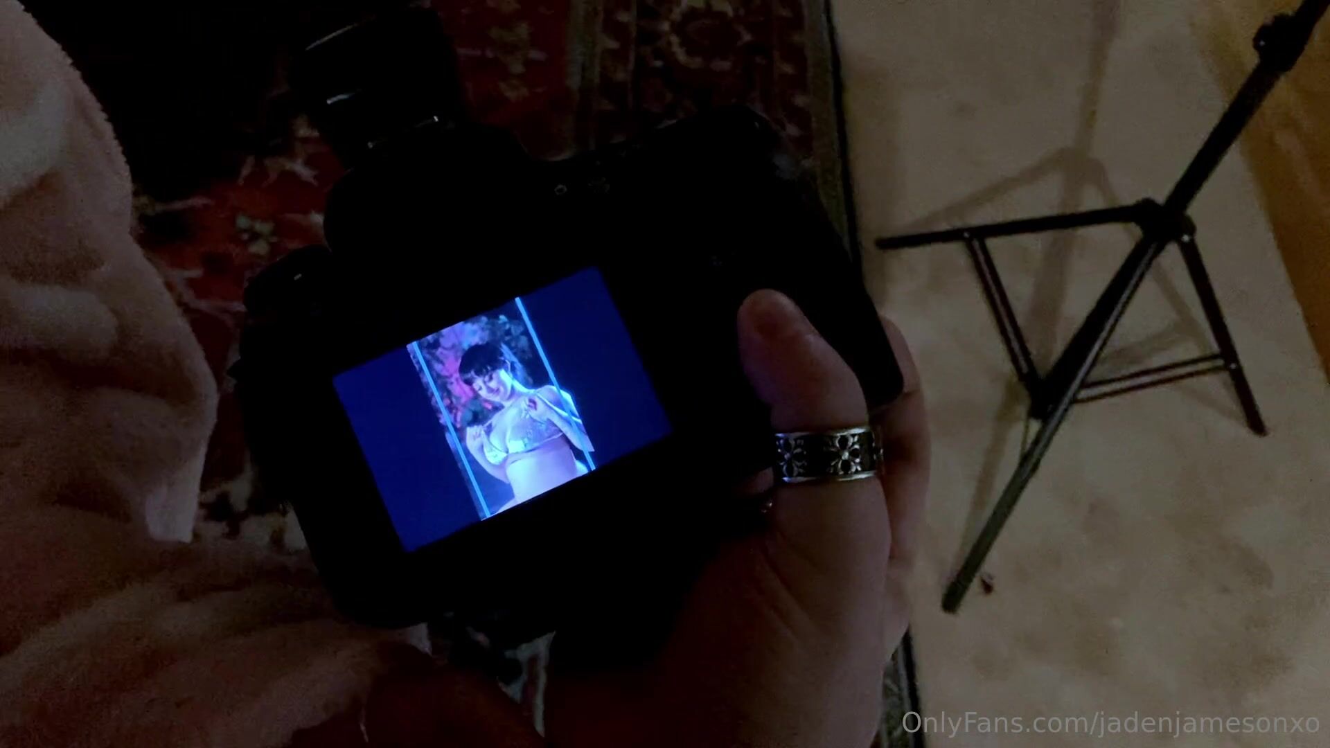 Pop Tarch Cosplay Lets Her Russian Photographer Fuck Her