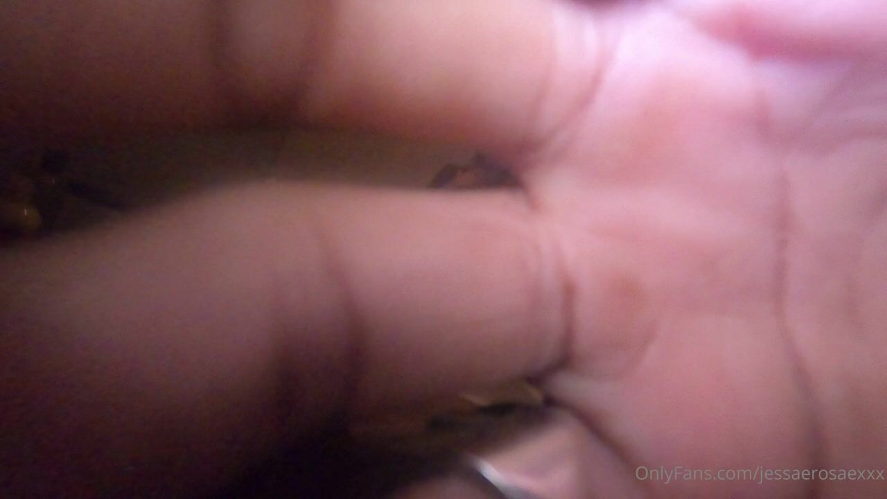 Jessae Rosae Having Sex In The Bathroom