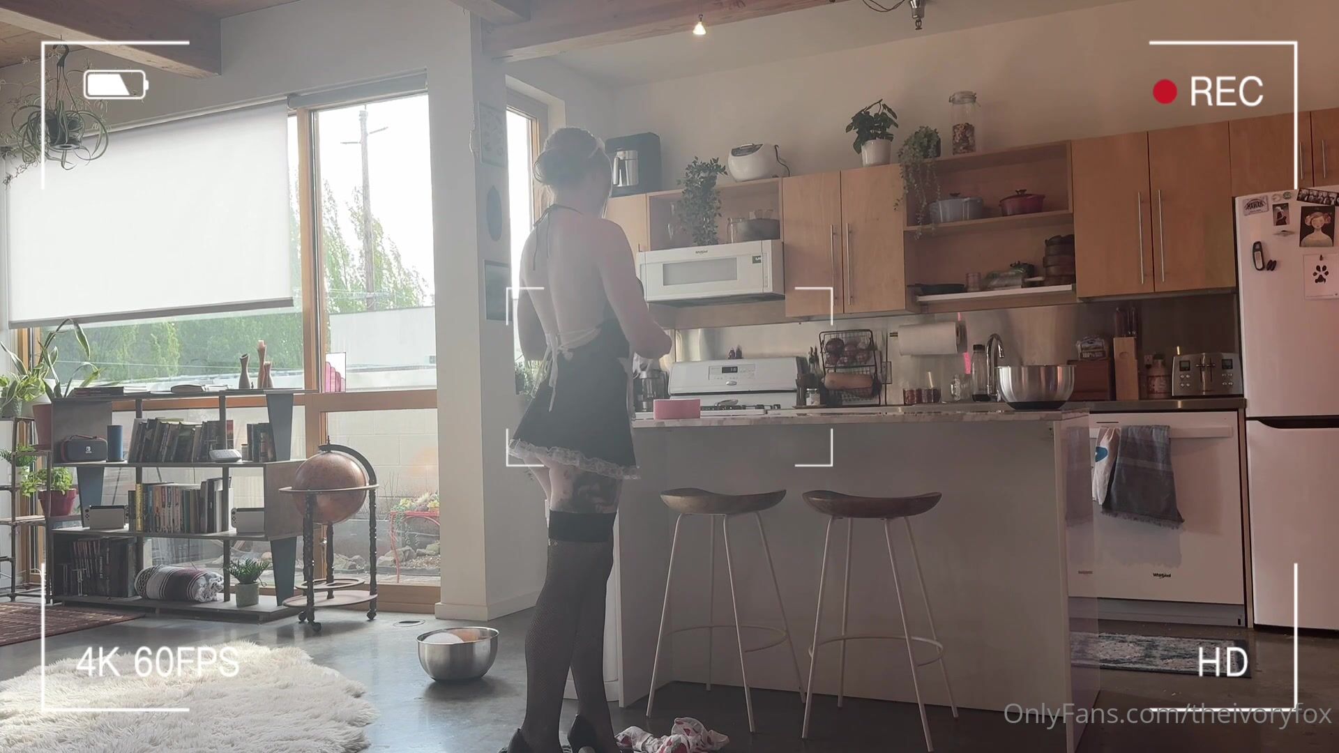 Maid Ivory Fox Gets Fucked By Her Boss In The Kitchen