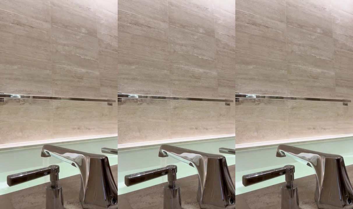 Mia Khalifa Shows Off Her Feet And Tits While Showering In The Bathtub