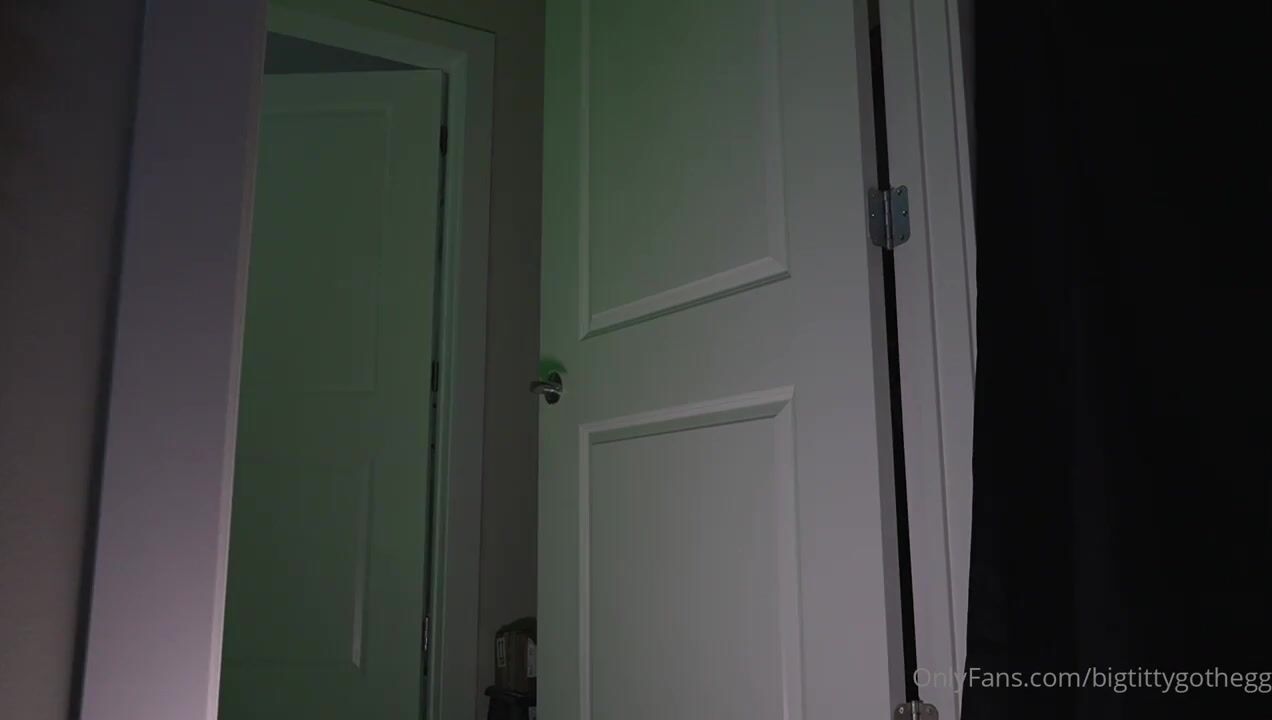 BigTittyGothEgg Rides Her Dildo