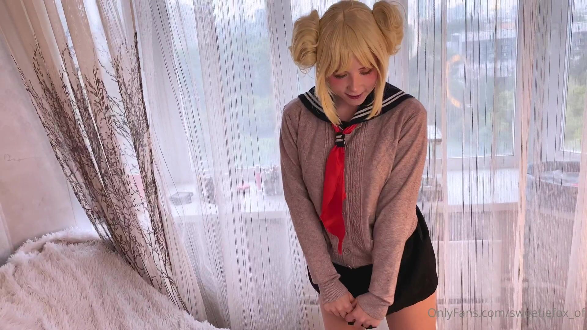 Sweetie Fox Gets Fucked By A Dildo As Toga