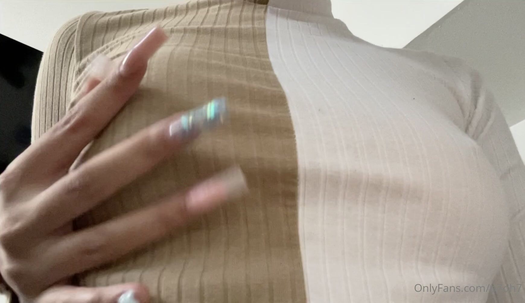 Getting P7Oh7's Nipples Hard