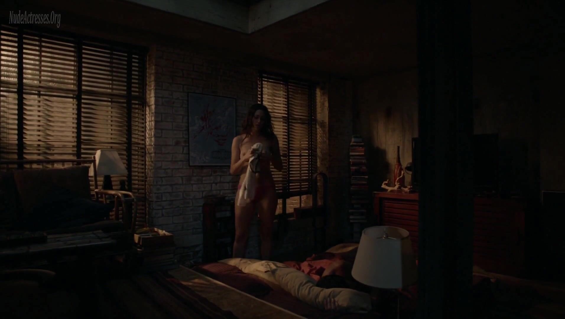 Emmy Rossum Gets Ready In The Morning