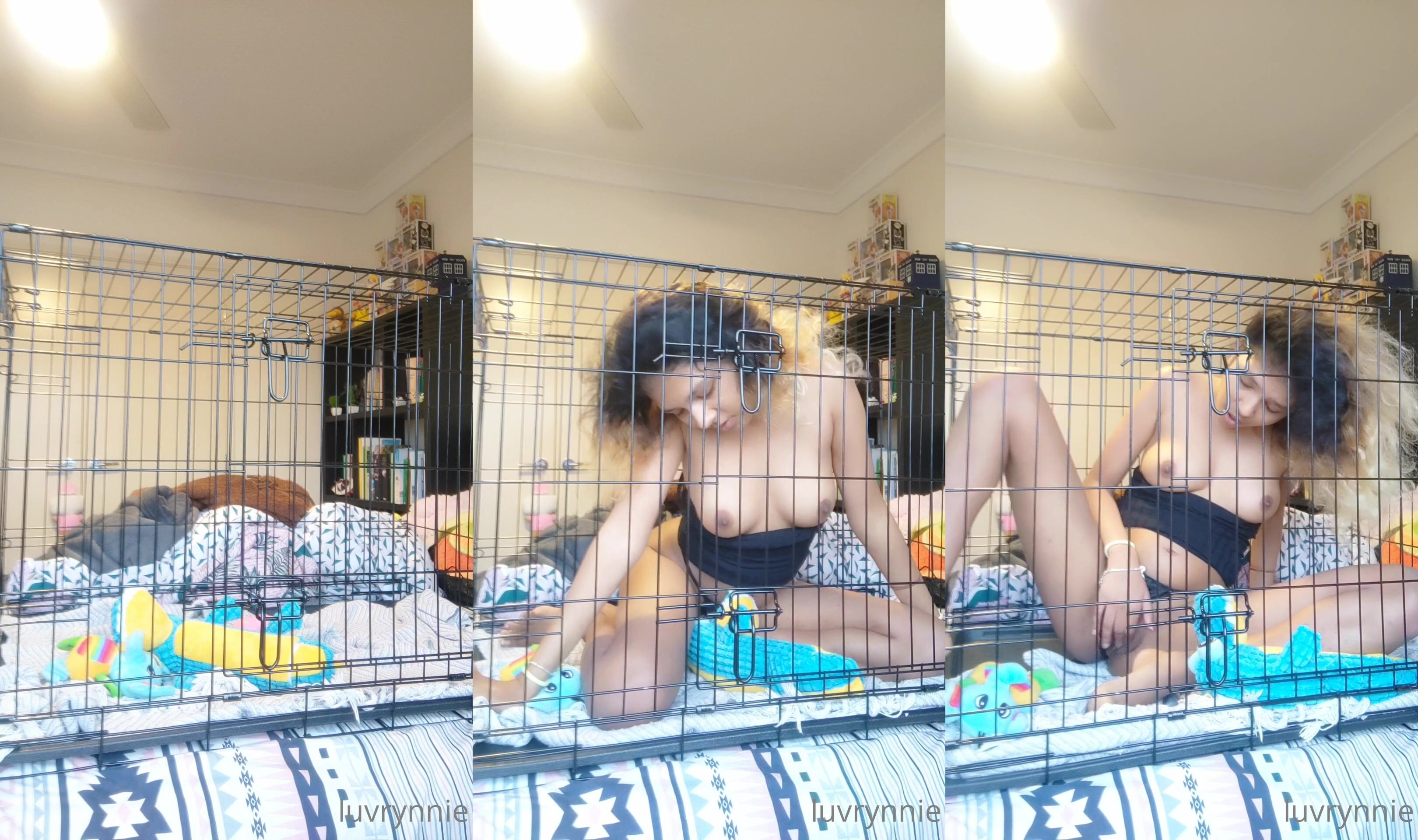 Luvrynnie’s Pussy Tease Inside The Cage