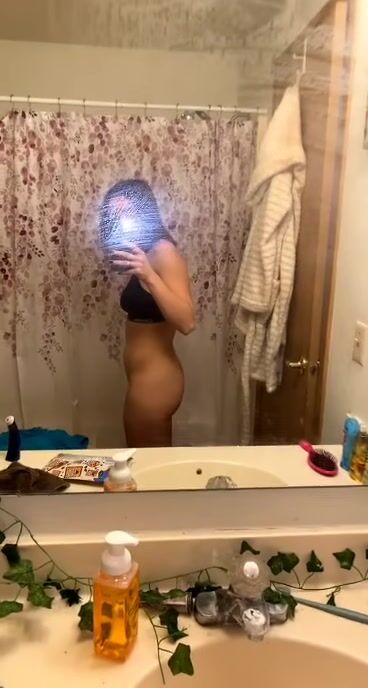 Crazyjamjam Takes A Mirror Selfie Video