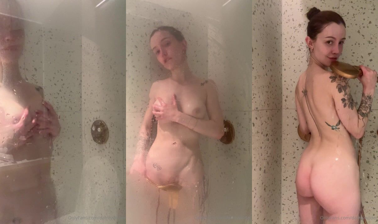 Dainty Wilder Teases Her Body In The Shower