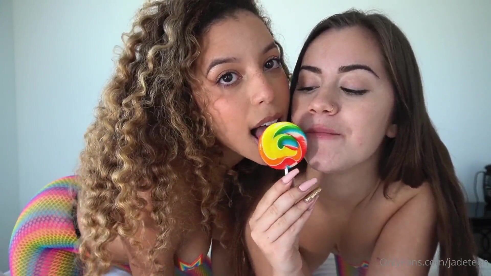 Lesbian Fun With Camila Elle And Jade Teen