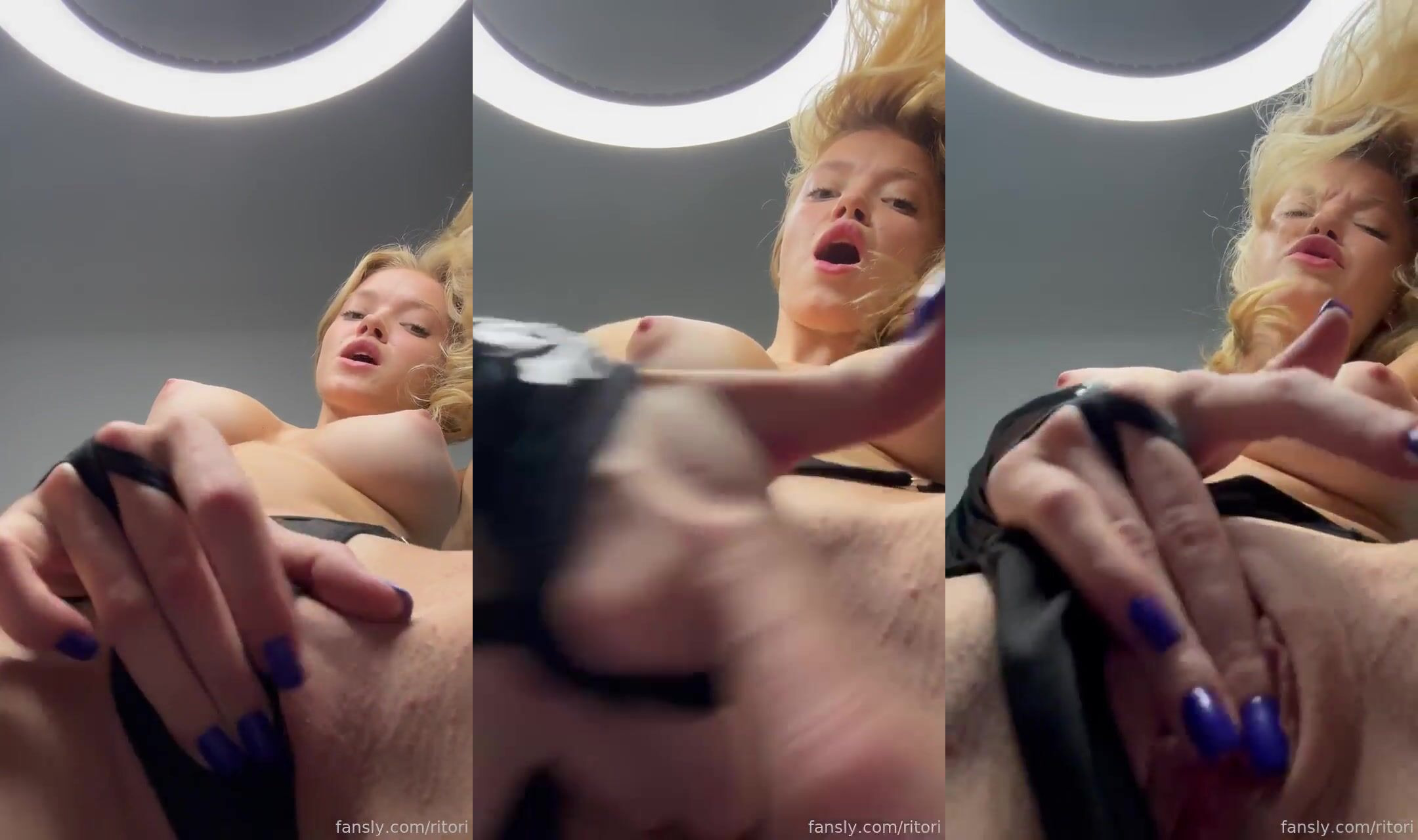 Ritorikiss Closes Up On Her Pussy Rubbing