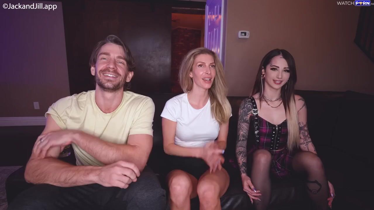 Valerica Steele Joins A Threesome