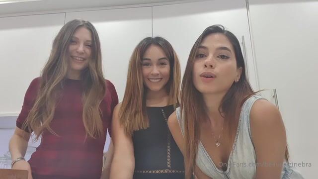 Ginebra Bellucci Has A Threesome With Lesbian Friends